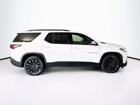 Used 2023 Chevrolet Traverse RS AWD/4WD image 4