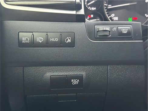 Used 2017 Lexus LX 570 4WD image 32