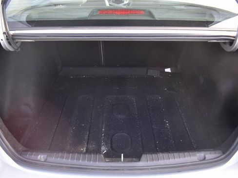 Used 2013 Chevrolet Cruze LT image 21