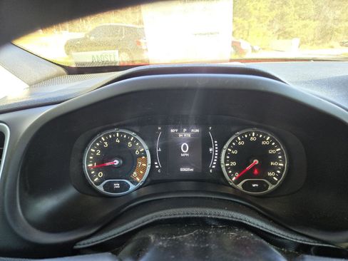 Used 2020 Jeep Renegade Sport image 26