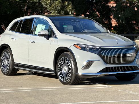 New 2025 Mercedes-Benz Maybach EQS 680 4MATIC image 5