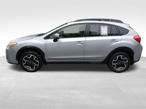 Used 2017 Subaru Crosstrek 2.0i Premium w/ Popular Package #2 AWD/4WD image 5