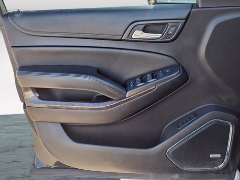 Used 2016 Chevrolet Tahoe LT image 18