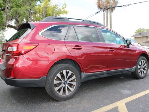 Used 2015 Subaru Outback 2.5i Limited image 15