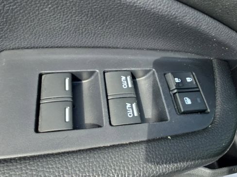 Used 2019 Honda Passport Sport image 23