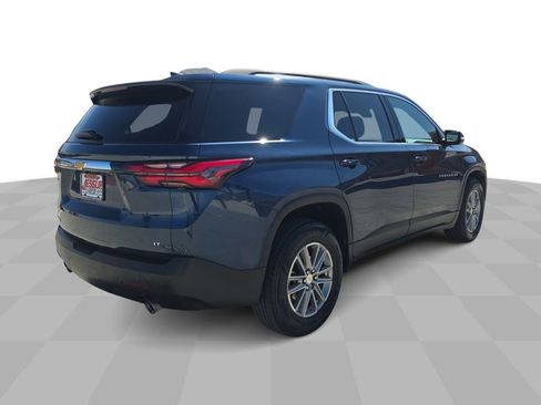 Used 2023 Chevrolet Traverse LT image 8