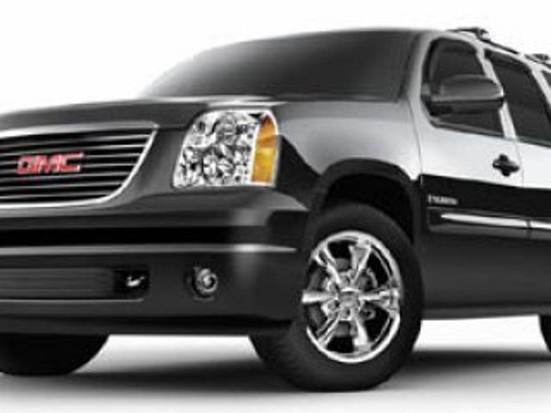 Used 2007 GMC Yukon XL Denali image 1