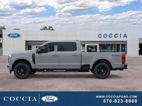 New 2026 Ford F250 Lariat w/ Black Appearance Package AWD/4WD image 3