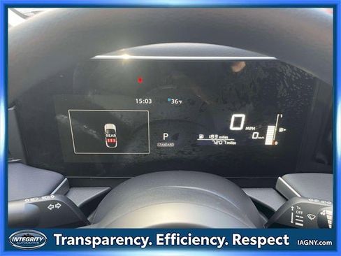 Certified 2025 Nissan Kicks S image 23