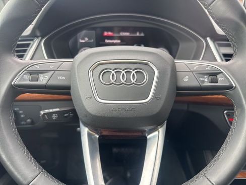Used 2022 Audi Q5 2.0T Premium Plus image 2