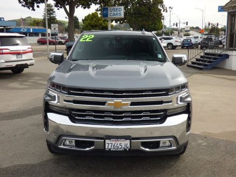 Used 2022 Chevrolet Silverado 1500 LTZ w/ LTZ Premium Package image 8