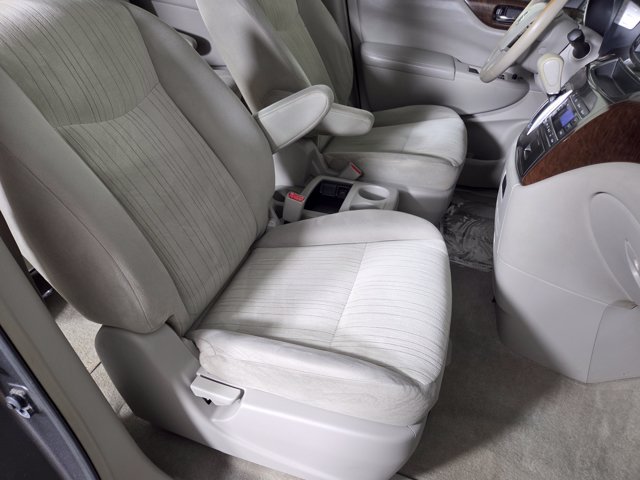 Used 2014 Nissan Quest SV FWD image 30