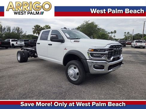 New 2026 RAM 5500 Tradesman w/ Chrome Appearance Group AWD/4WD image 1
