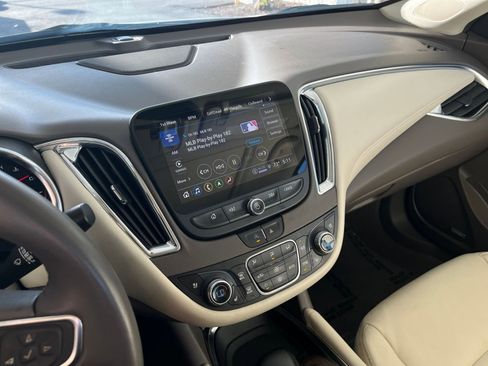 Used 2024 Chevrolet Malibu LT image 21