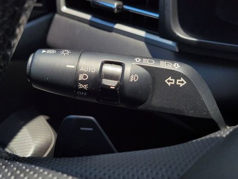 Used 2024 Mitsubishi Outlander SE FWD image 31