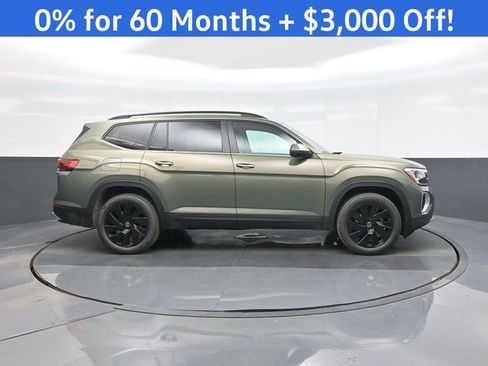 New 2026 Volkswagen Atlas SE image 8