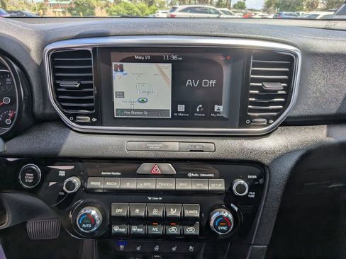 Used 2020 Kia Sportage EX w/ Option Group 15 FWD image 24