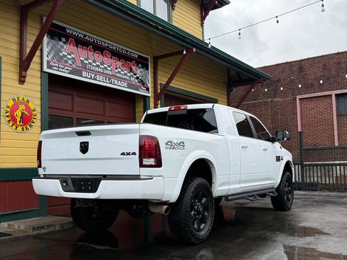 Used 2018 RAM 2500 Laramie w/ Sport Appearance Group AWD/4WD image 3