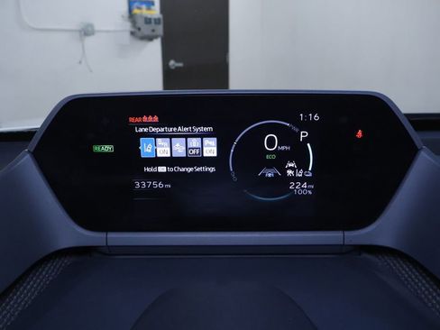 Used 2024 Toyota bZ4X XLE image 21