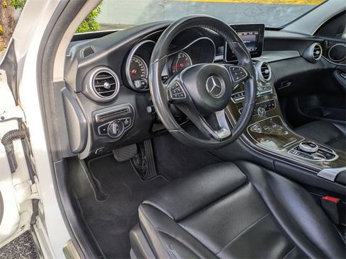 Used 2018 Mercedes-Benz C 300 4MATIC Sedan image 10