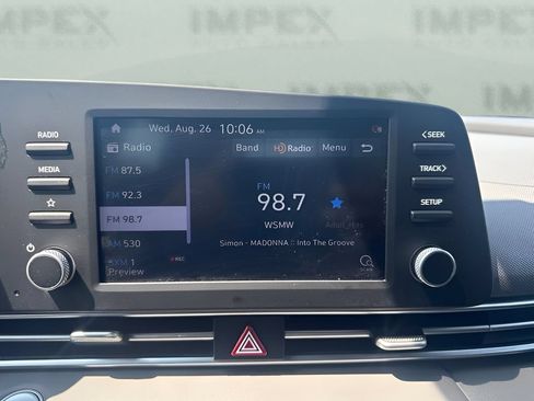 Used 2022 Hyundai Elantra SEL FWD image 14