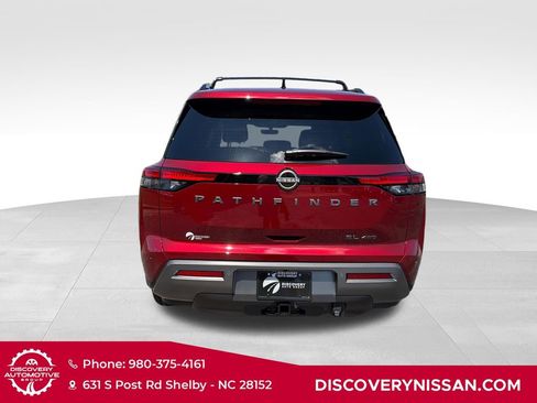 New 2026 Nissan Pathfinder SL w/ SL Premium Package (P04) AWD/4WD image 7
