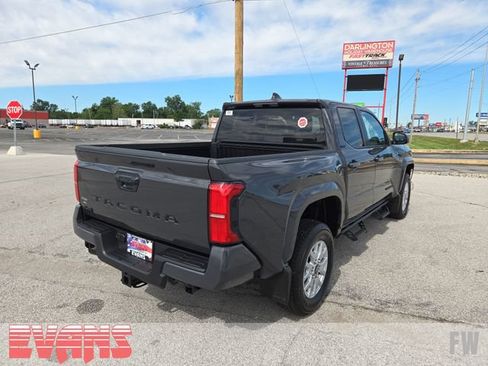 New 2026 Toyota Tacoma SR5 AWD/4WD image 31
