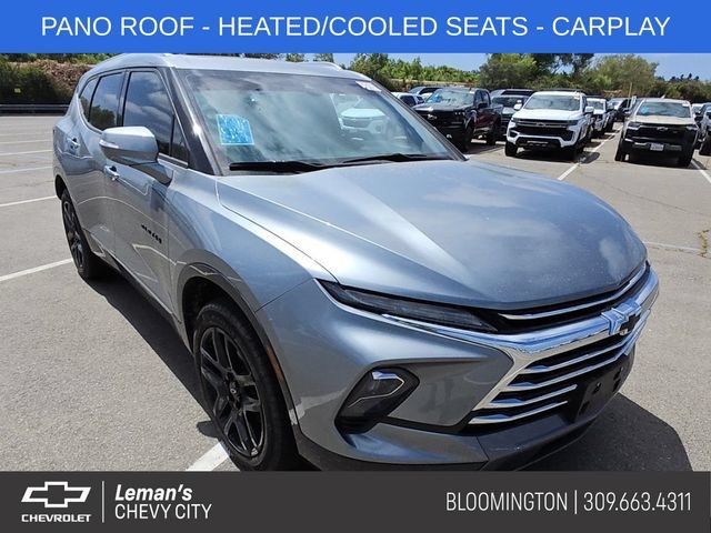 Used 2025 Chevrolet Blazer Premier w/ Enhanced Convenience Package FWD image 1