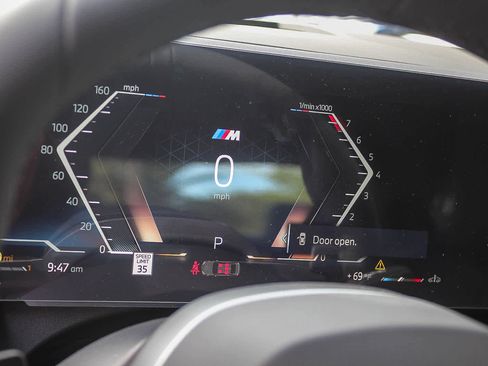 New 2026 BMW 530i w/ M Sport Package RWD image 32