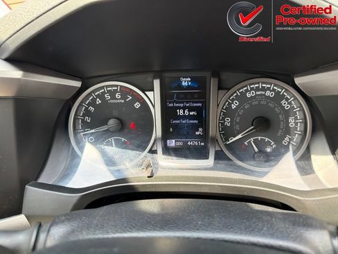 Used 2021 Toyota Tacoma SR5 RWD image 45