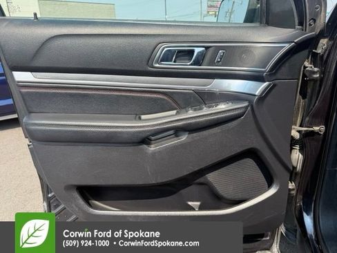 Used 2019 Ford Explorer Sport AWD/4WD image 21