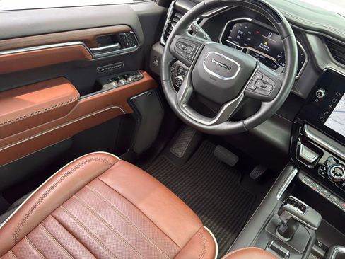 Certified 2024 GMC Sierra 1500 Denali Ultimate image 29