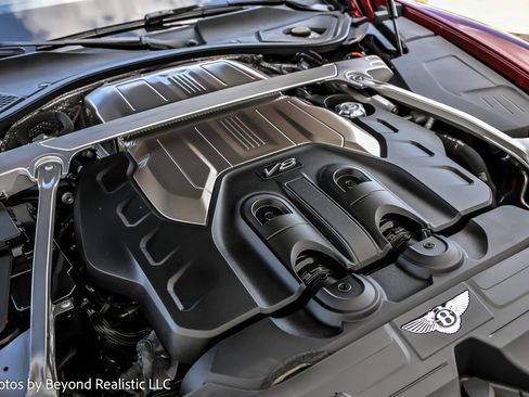 Used 2020 Bentley Continental GT image 17