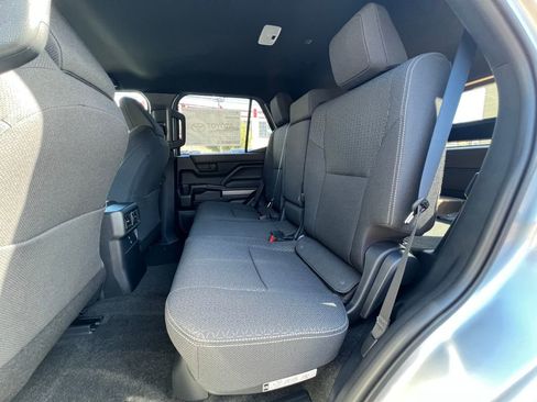 New 2026 Toyota 4Runner SR5 image 12