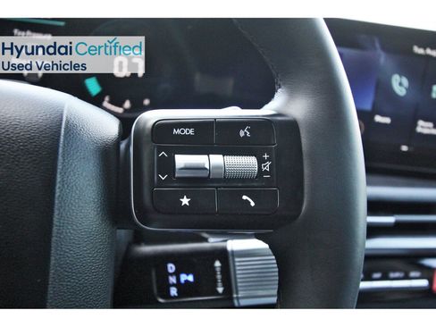 Certified 2026 Hyundai Santa Fe SEL FWD image 19