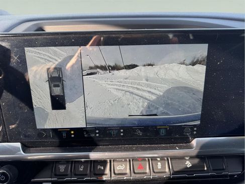 Used 2024 Chevrolet Silverado 3500 High Country w/ High Country Premium Package image 30