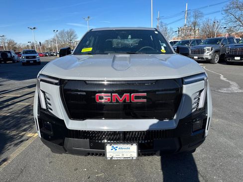 New 2026 GMC Sierra EV Elevation image 9