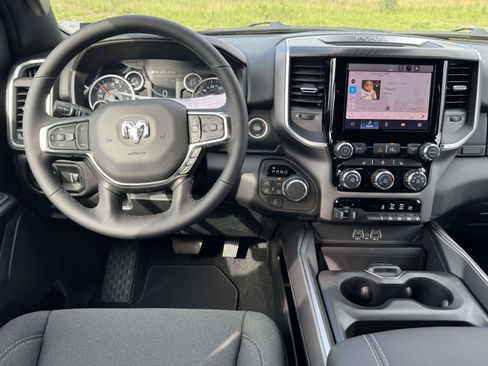 New 2026 RAM 1500 Big Horn w/ Night Edition AWD/4WD image 2