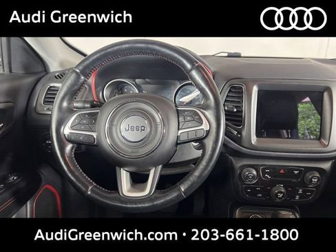 Used 2018 Jeep Compass Trailhawk w/ Navigation Group AWD/4WD image 17