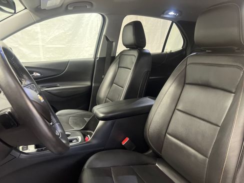 Used 2018 Chevrolet Equinox Premier AWD/4WD image 17