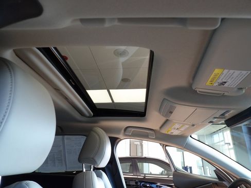 Used 2024 MAZDA CX-30 AWD 2.5 S w/ Preferred Package image 15