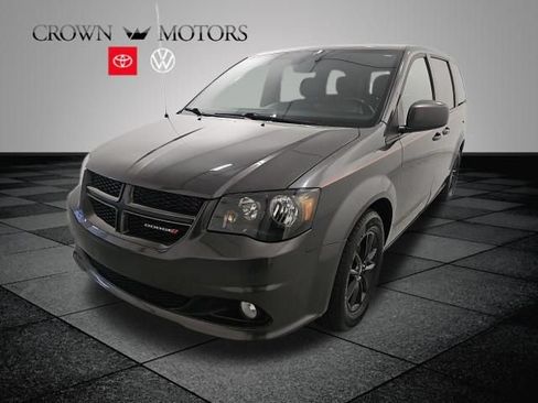 Used 2020 Dodge Grand Caravan GT FWD image 3