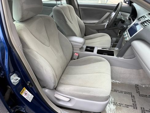 Used 2007 Toyota Camry LE FWD image 20