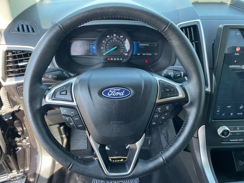 Used 2024 Ford Edge SEL image 14