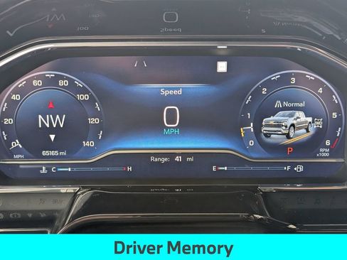 Used 2023 Chevrolet Silverado 1500 LTZ AWD/4WD image 19