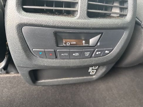 Used 2022 Honda Pilot Special Edition image 22