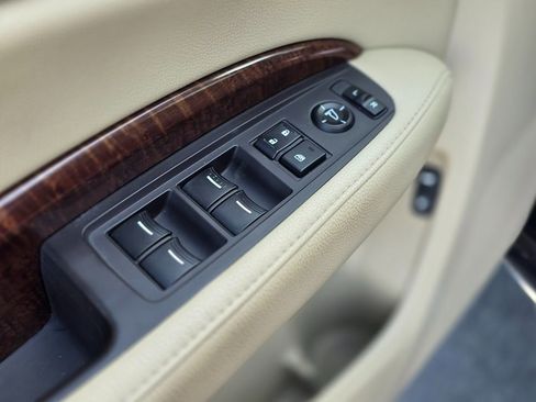 Used 2020 Acura MDX FWD image 25