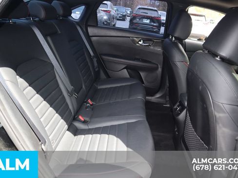 Used 2023 Kia Forte GT FWD image 18