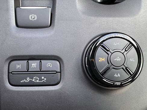 Used 2025 Ford Ranger Raptor AWD/4WD image 27