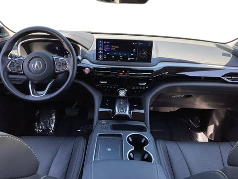Used 2025 Acura MDX SH-AWD w/ Technology Package image 10